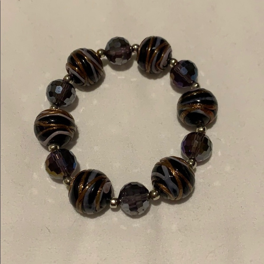 Purple stretchy bracelet